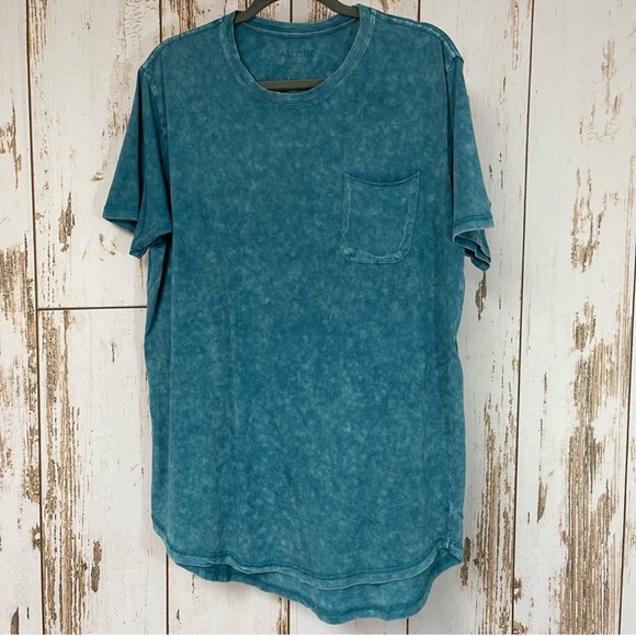 Calivi11e, Tie Dye T-Shirt. Size Large. In excellent condition! - Picture 1 of 4